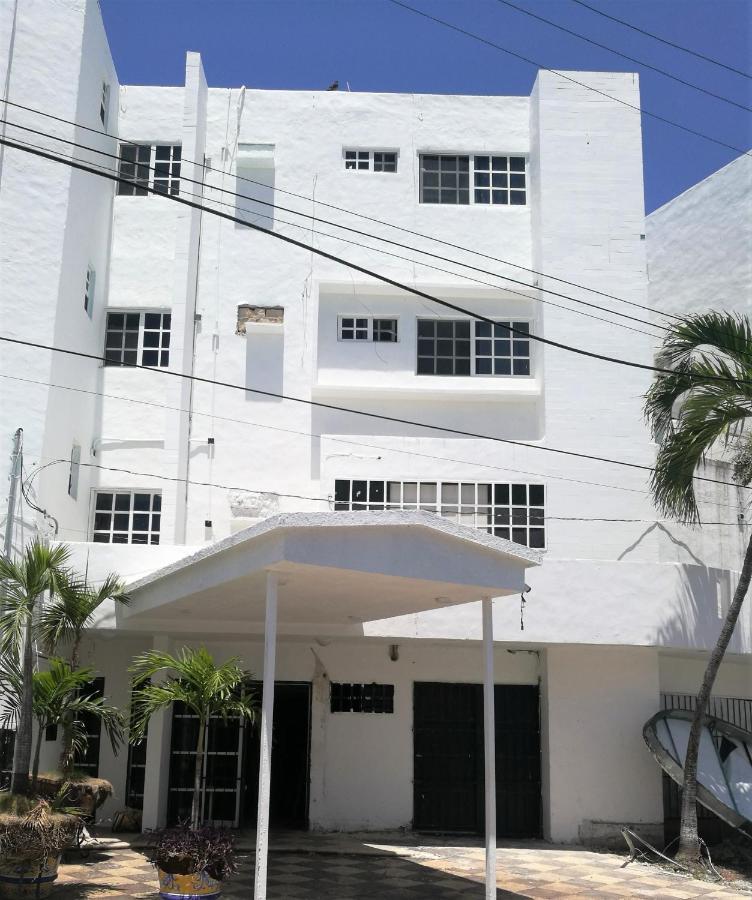 Hotel Chi Ibal Hu Cancun Exterior photo